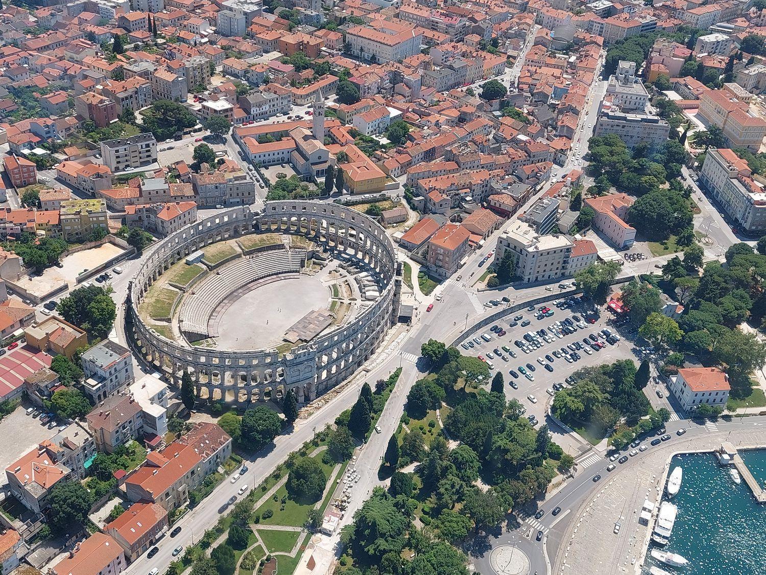 Apartment Bartholomaeus Пула Екстериор снимка